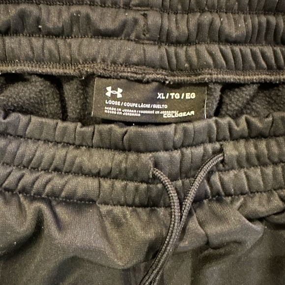 Men’s XL Under Armour Cold Gear Black Loose Fit Sweatpants - Picture 2 of 6
